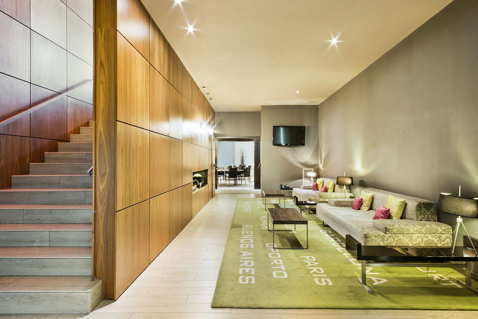 Een foto van het interieur van Hotel Barcelona Condal Mar Affiliated by Melia