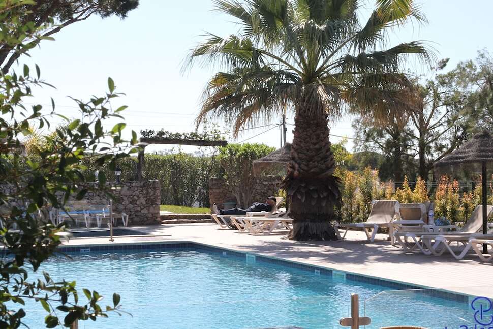 Een foto van het zwembad bij Hotel Pinhal do Sol