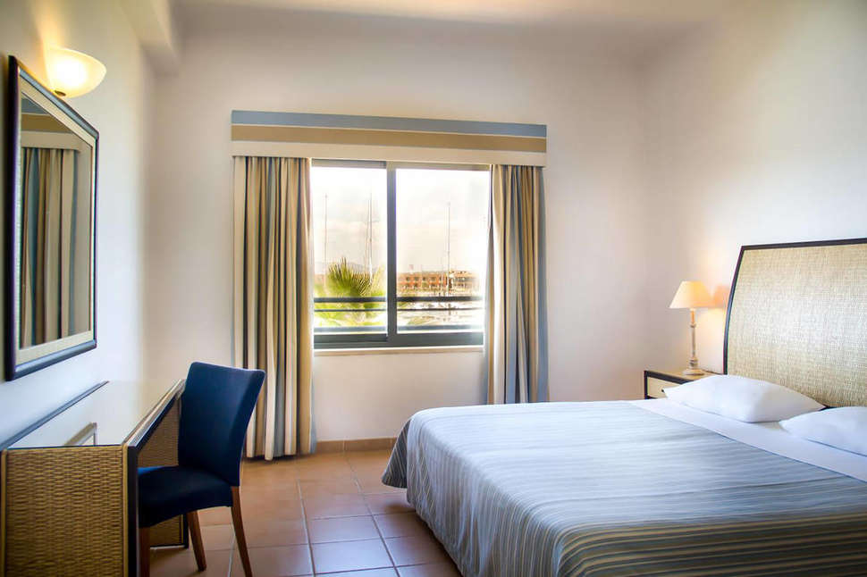 Een foto van NH Marina Portimao Resort