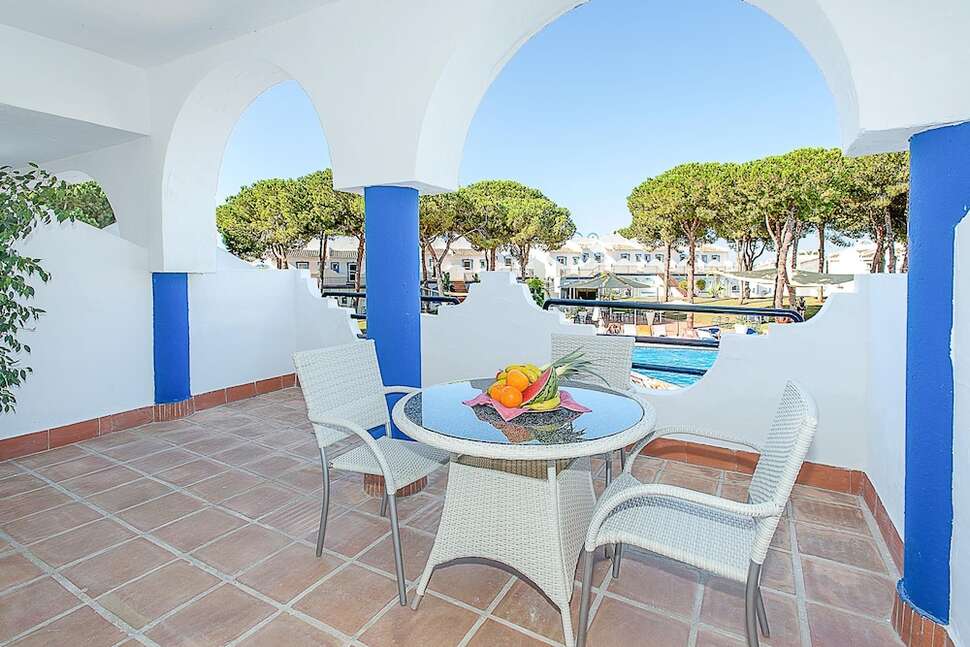 Een foto van het terras bij Vime La Reserva de Marbella