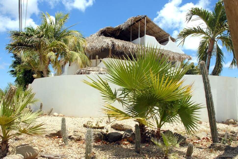 Een foto van de buitenkant van BnB Bonaire