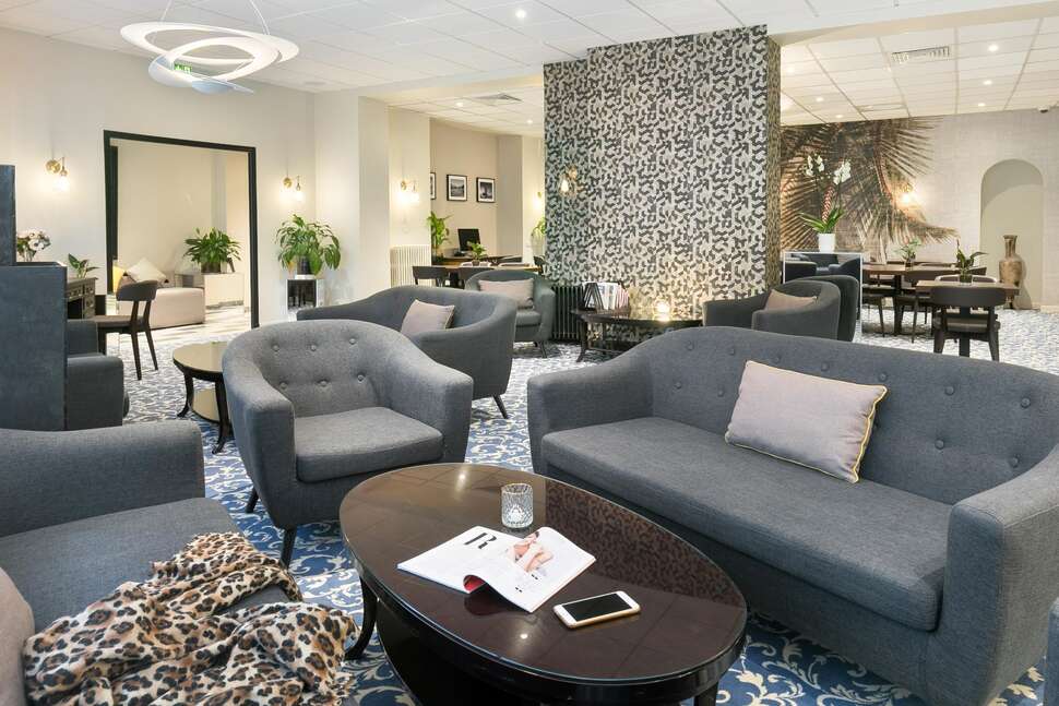 Ein Foto vom Innenbereich im Hotel Locarno
