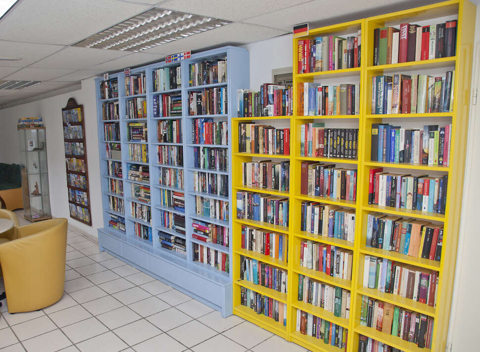Een foto van het interieur van Appartementen CuraSol