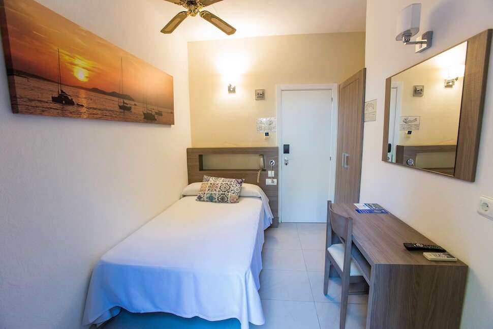 Ein Foto Hotel Tagomago
