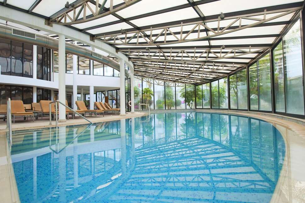 Een foto van het zwembad bij Louis Ledra Beach Hotel