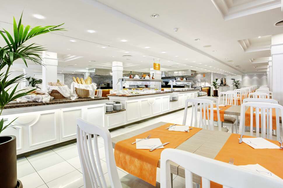 Een foto van de faciliteiten bij Grupotel Mar de Menorca