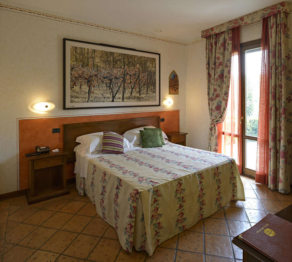 Ein Foto Hotel Sovestro