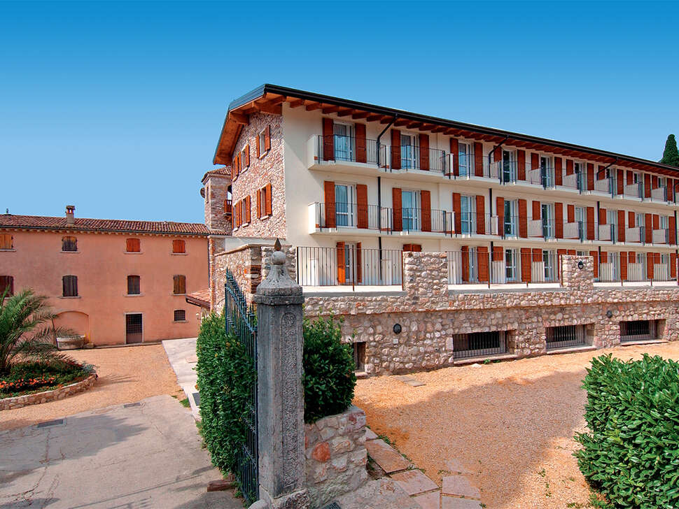 Een foto van de buitenkant van Hotel Antico Monastero