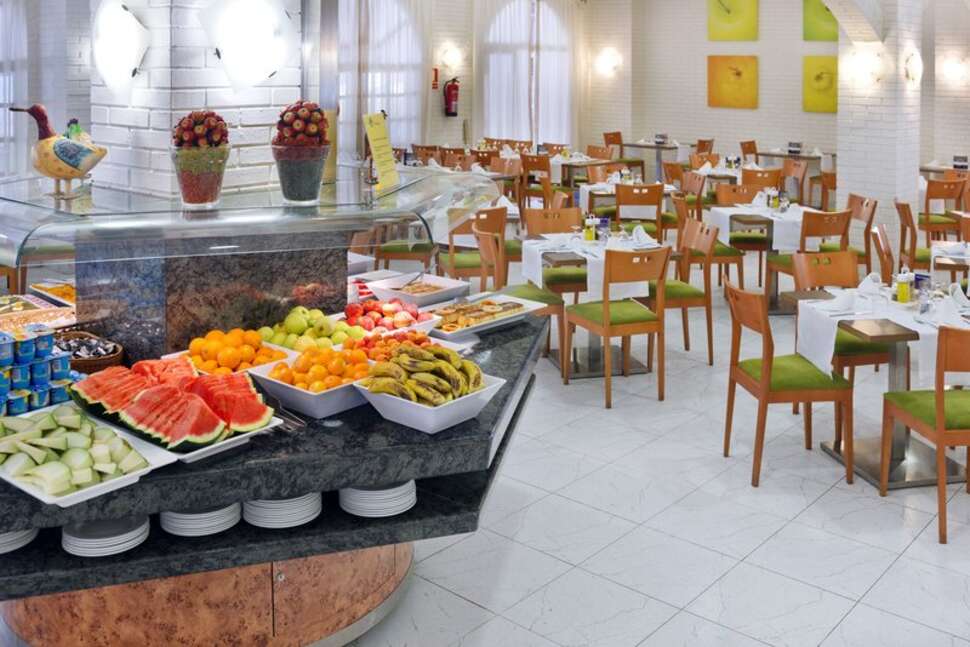 Een foto van de faciliteiten bij Aparthotel Voramar