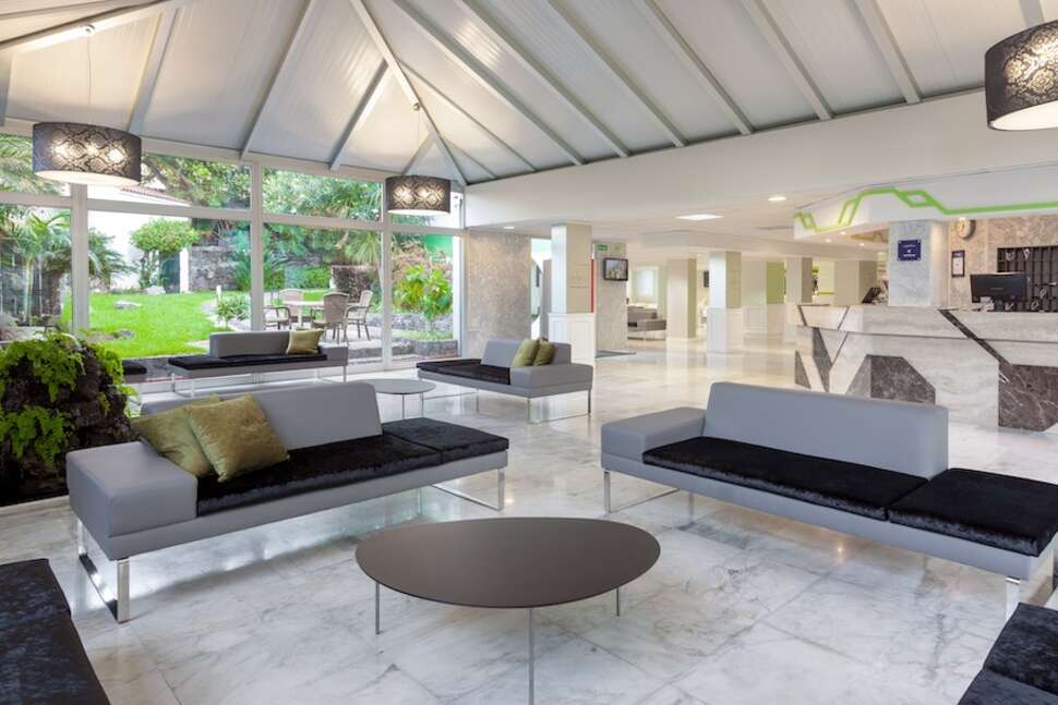 Een foto van het interieur van Parque Vacacional Eden