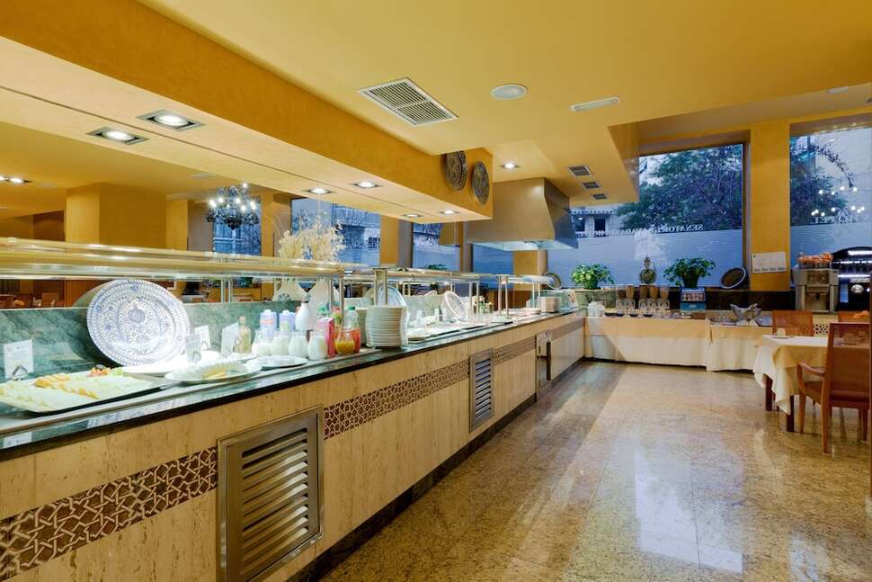 Een foto van de faciliteiten bij Senator Granada Spa Hotel