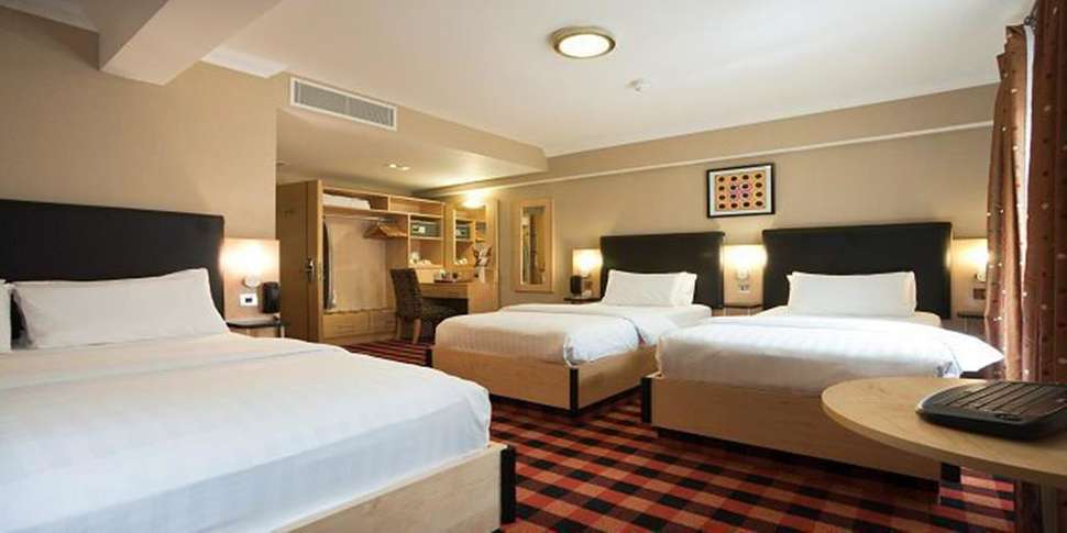 Een foto van The Academy Plaza Hotel