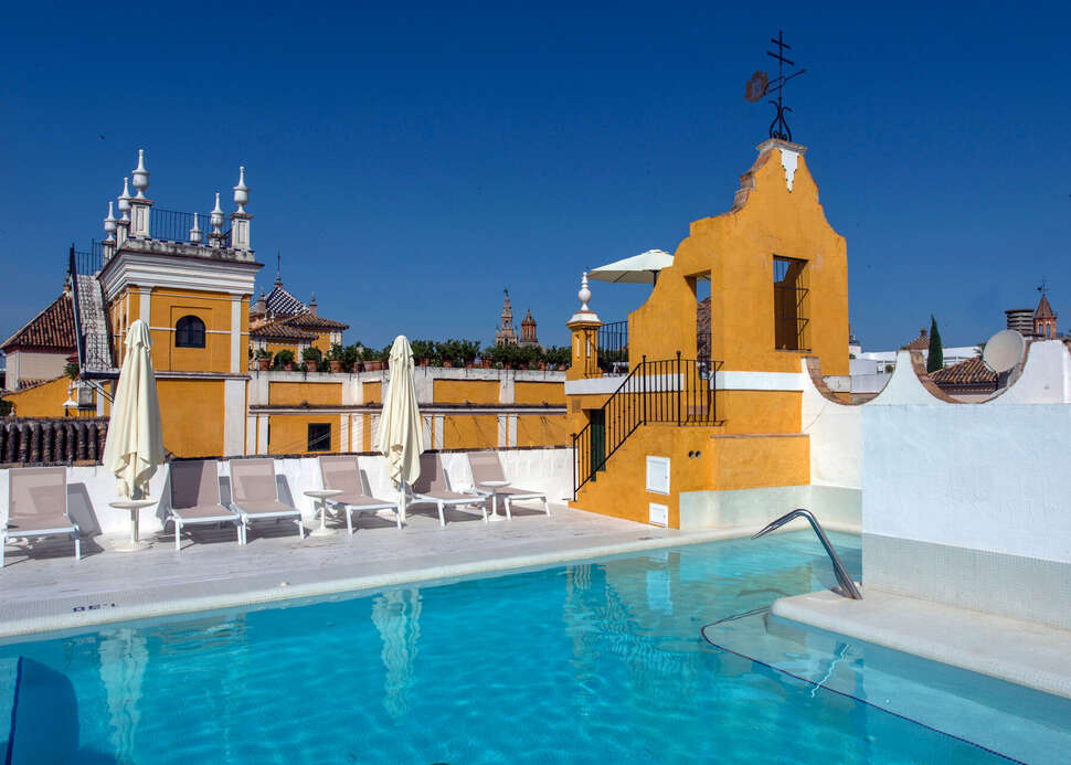 Ein Foto vom Pool im Hotel Las Casas de la Juderia