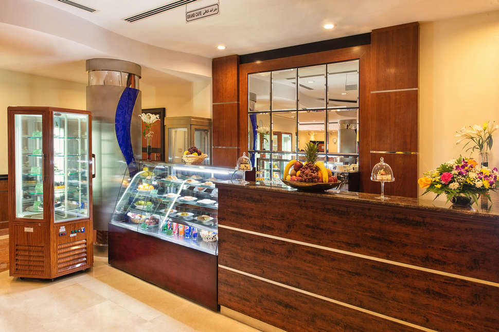 Een foto van de faciliteiten bij Grand Central Hotel Dubai