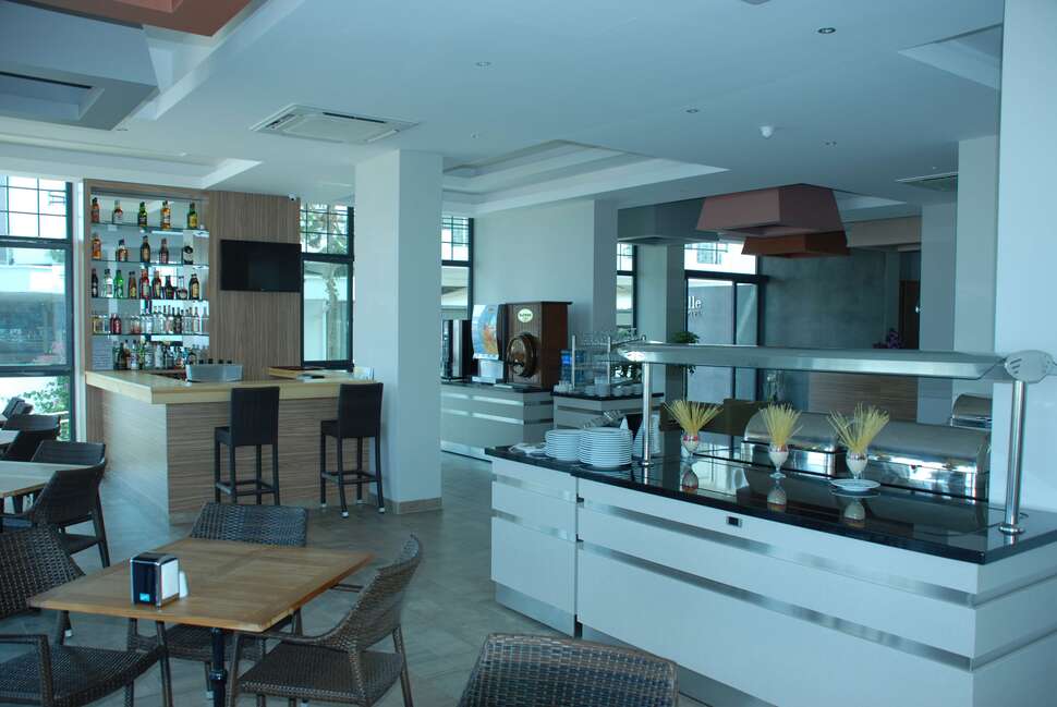 Een foto van de faciliteiten bij Begonville Beach Hotel