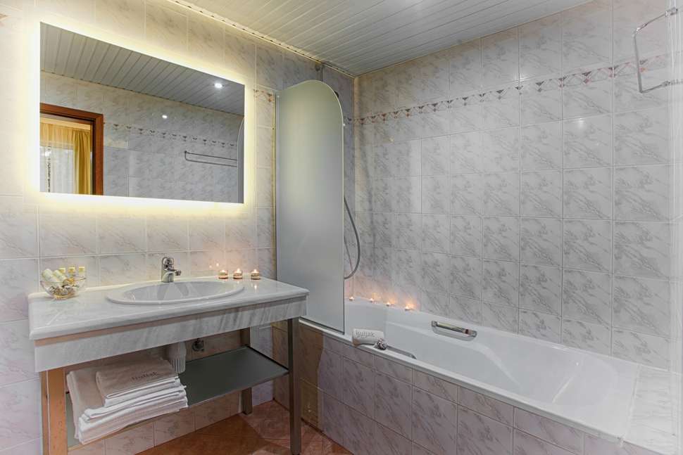 Een foto van Hotel Ljuljak