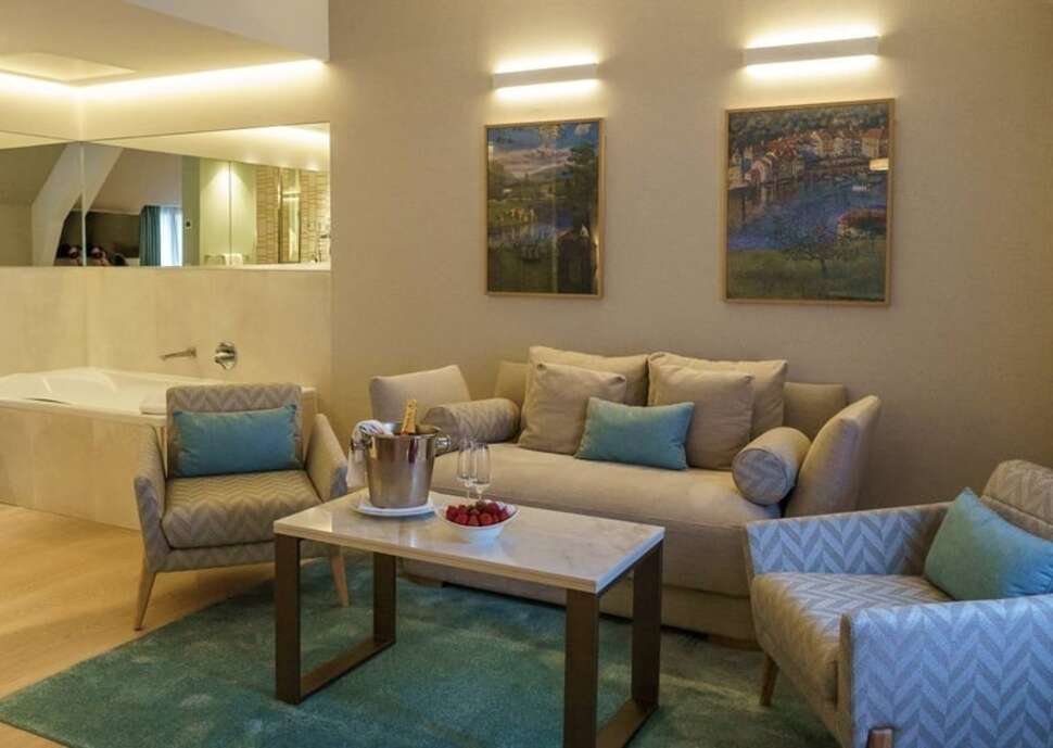 Ein Foto Hotel Carlton