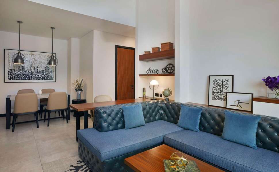 Ein Foto DoubleTree by Hilton Dubai M Square Hotel & Residences