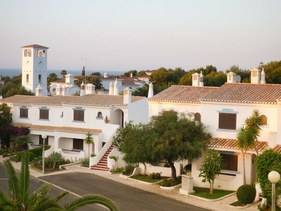 Ein Foto von der Außenansicht des Apartments Turiquintas