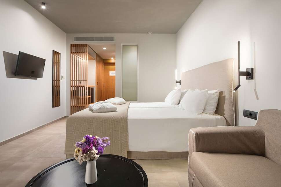 Ein Foto Caravia Beach Hotel