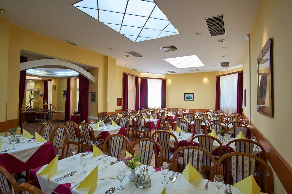 Een foto van de faciliteiten bij Hotel Villa Ruzica