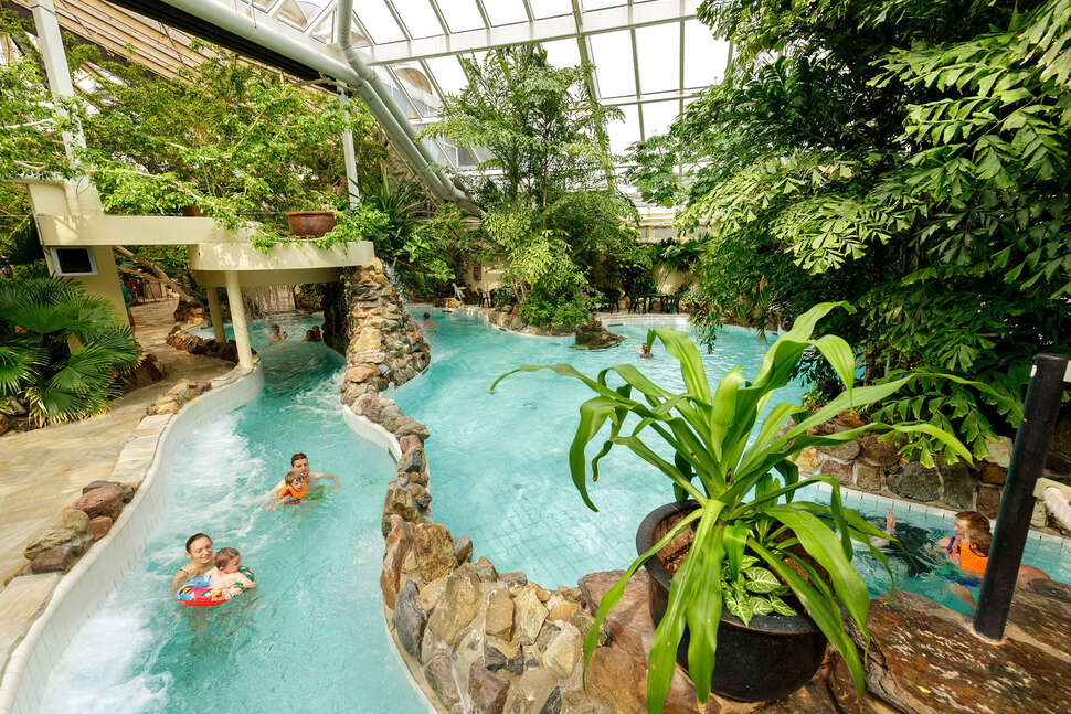 Een foto van het zwembad bij Center Parcs Erperheide