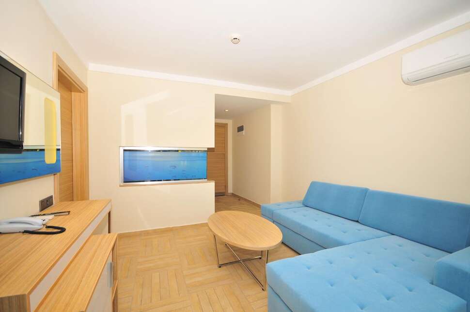 Ein Foto Blue Bay Platinum