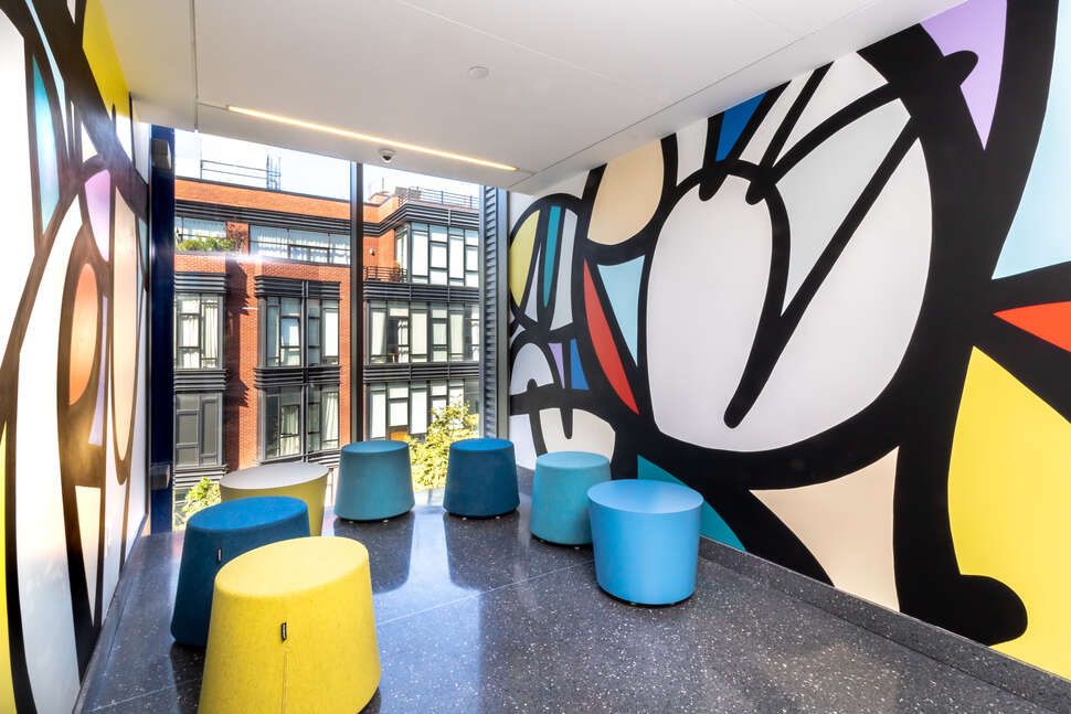 Een foto van het interieur van Pod Brooklyn Hotel