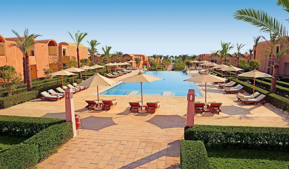 Een foto van het zwembad bij Gemma Resort