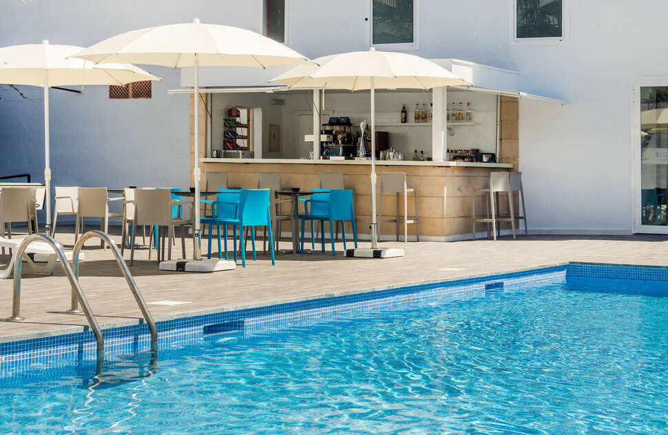 Een foto van het zwembad bij Blue Sea Cala Millor