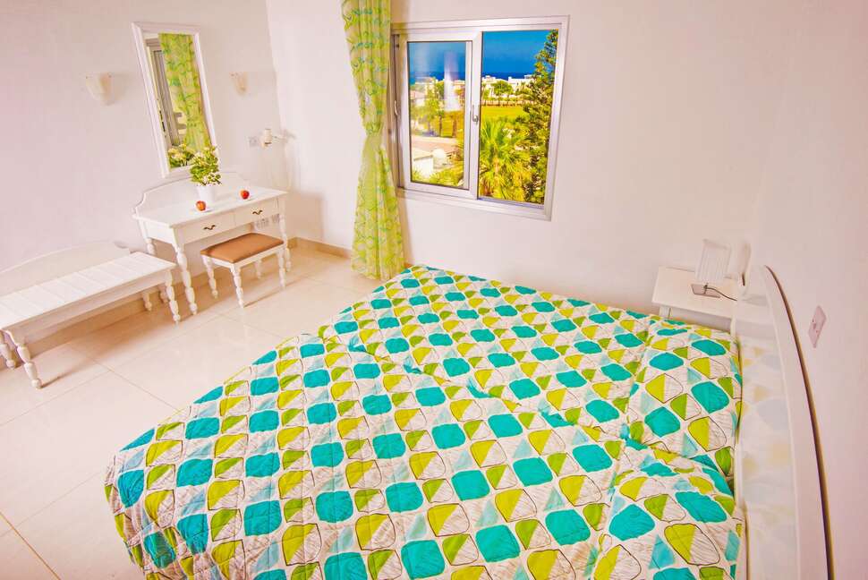 Ein Foto Marlita Beach Hotel Apartments