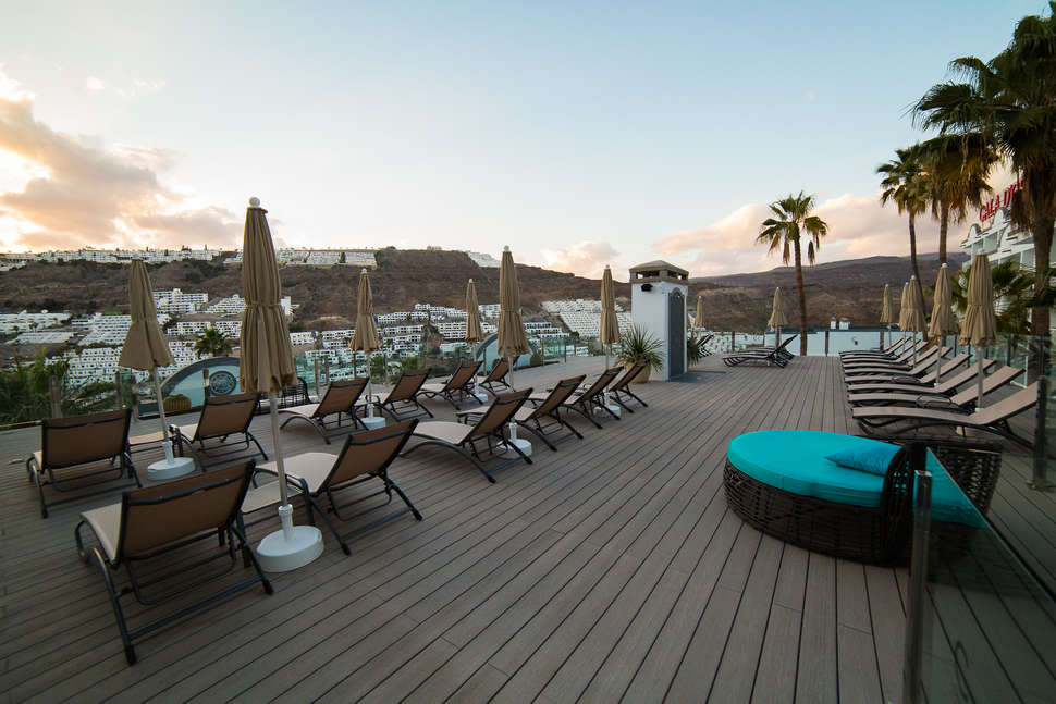 Ein Foto von der Terrasse im Cala D’Or Apartments