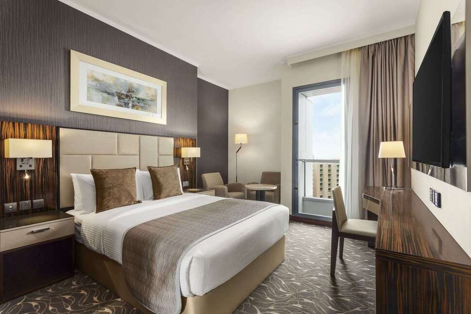 Een foto van een overzicht van Hawthorn Suites by Wyndham Abu Dhabi City Centre