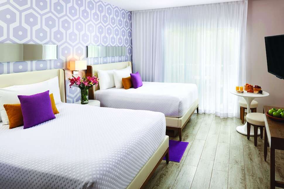 Een foto van The Fives Beach Hotel & Residences