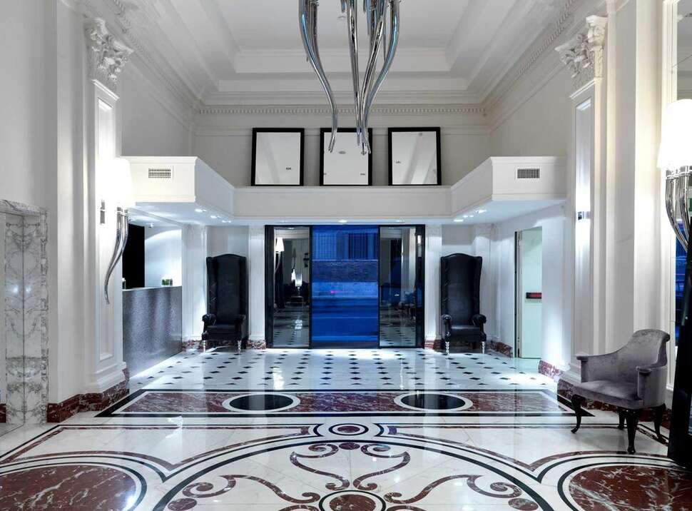 Ein Foto vom Innenbereich im Leon's Place Hotel