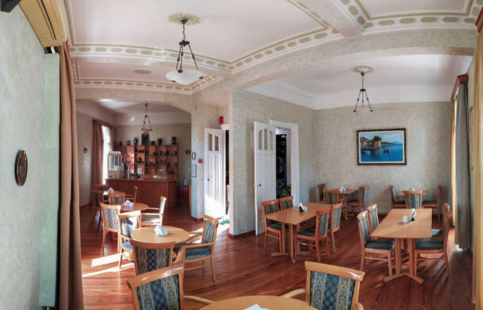 Een foto van Cecil Hotel