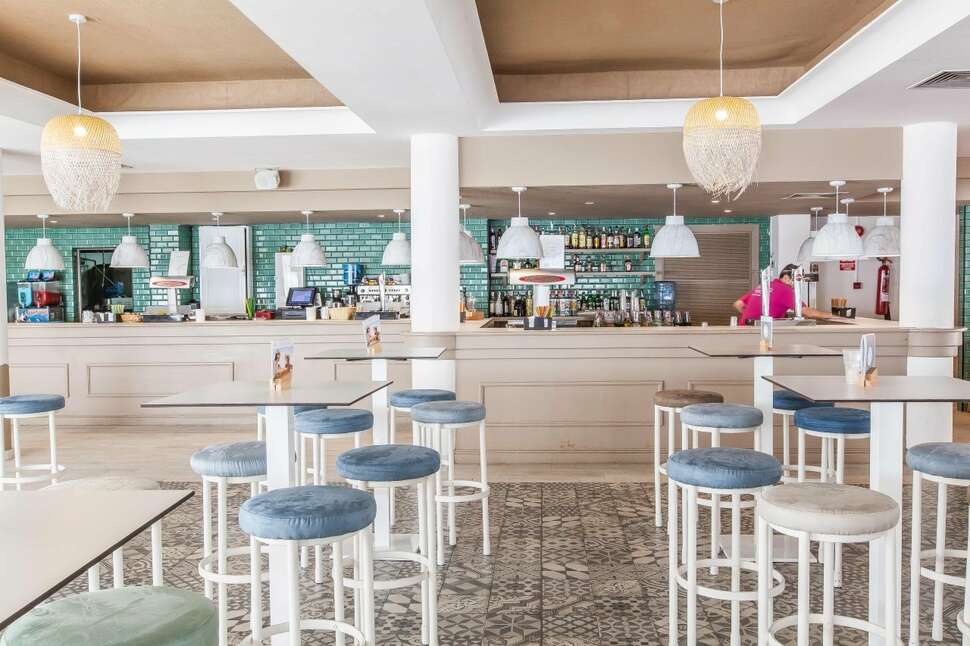 Een foto van het interieur van Fergus Club Europa