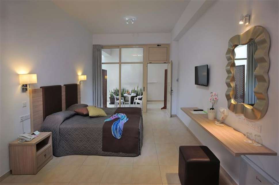 Ein Foto Nelia Gardens Hotel