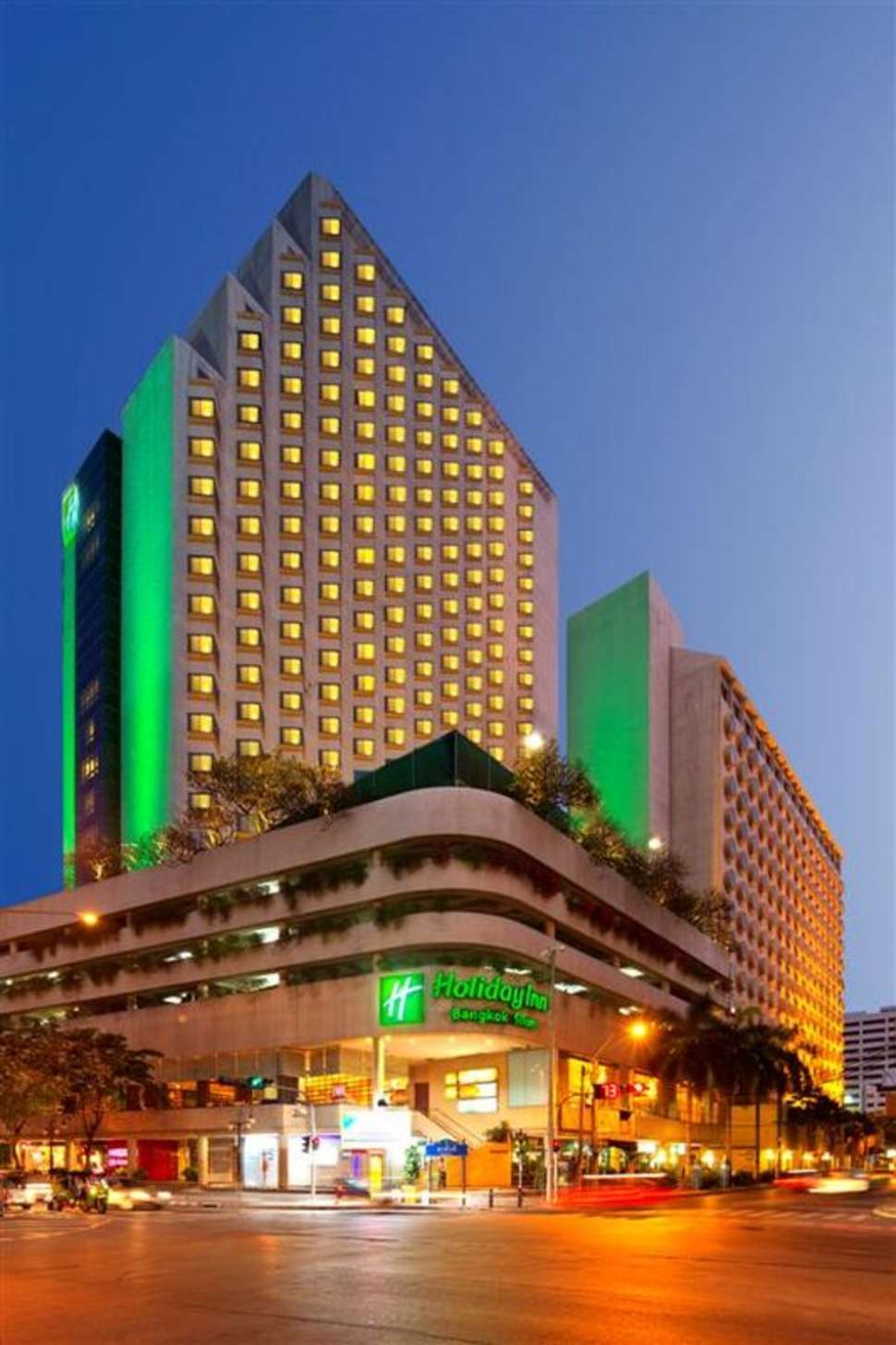 Ein Foto Holiday Inn Bangkok Silom
