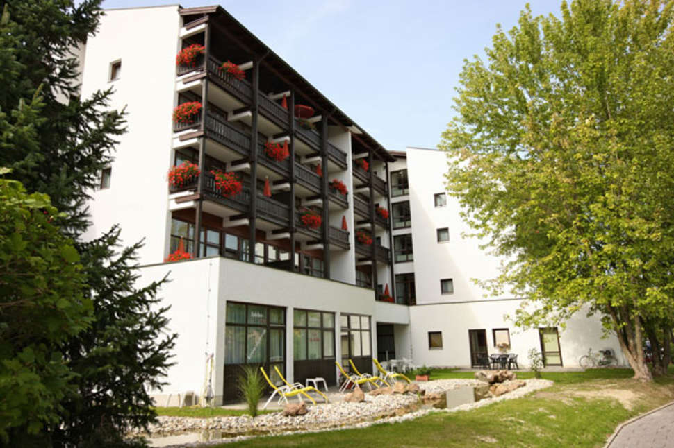 Een foto van de buitenkant van AktiVital Hotel