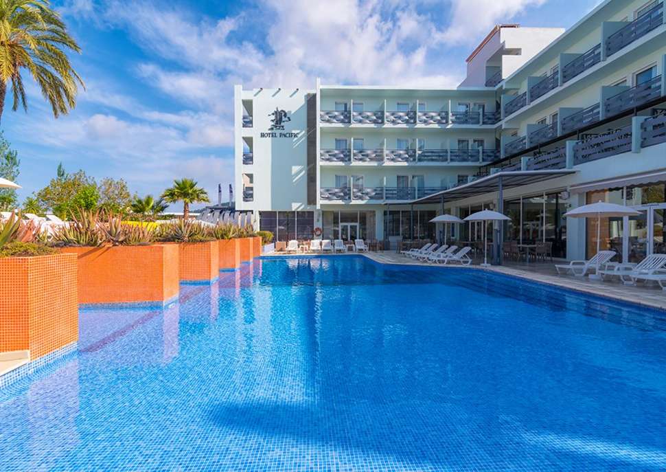 Een foto van een overzicht van AzuLine Hotel Pacific
