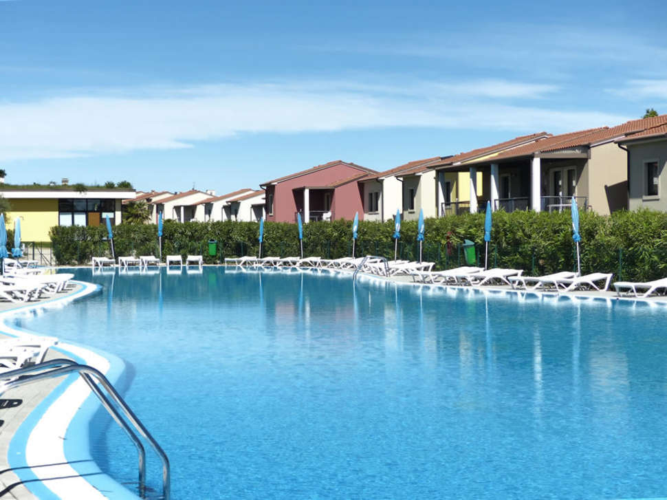 Een foto van het zwembad bij Camping Bella Italia