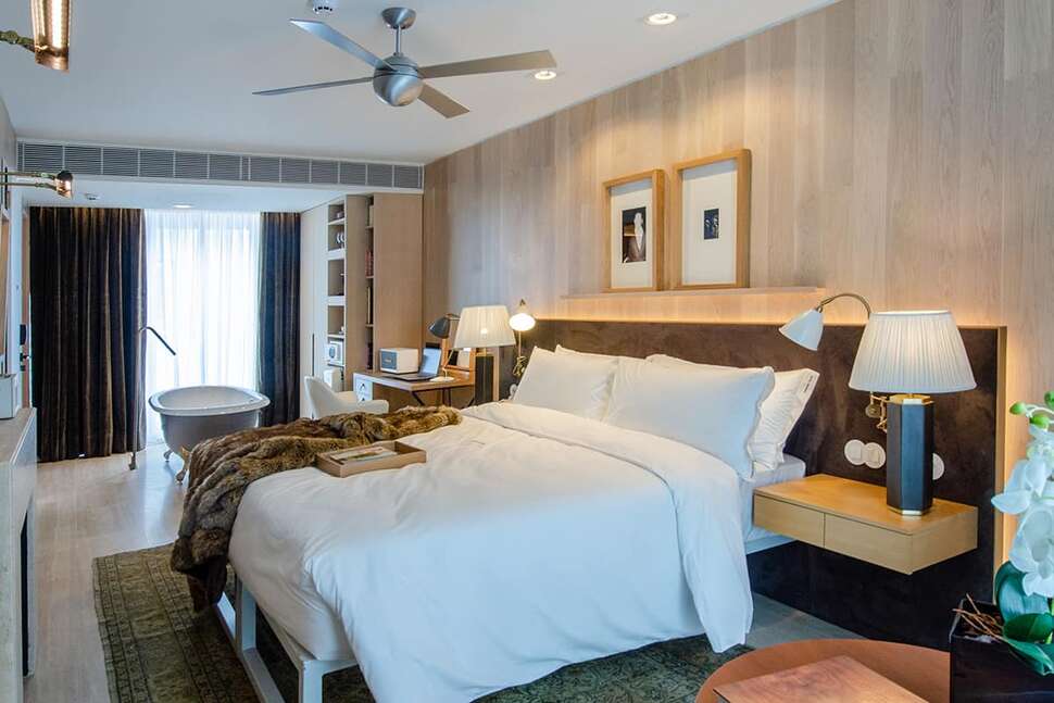 Ein Foto Brown's Avenue Hotel