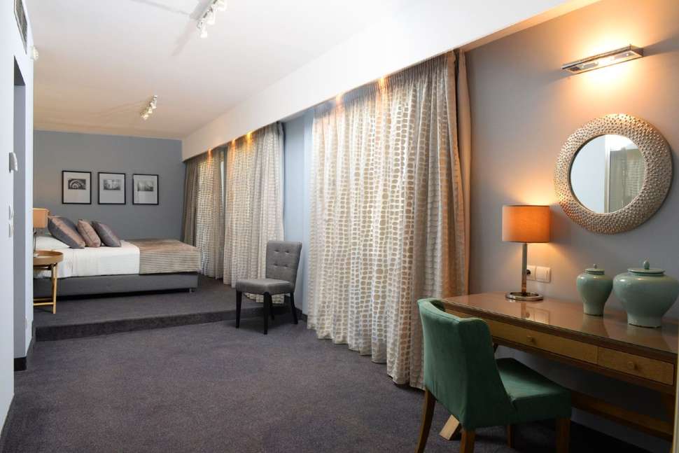 Ein Foto Hotel Alexandros
