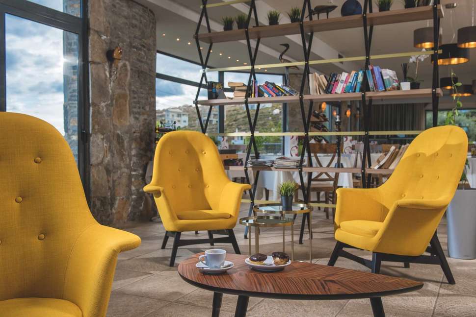 Een foto van het interieur van Happy Cretan Suites