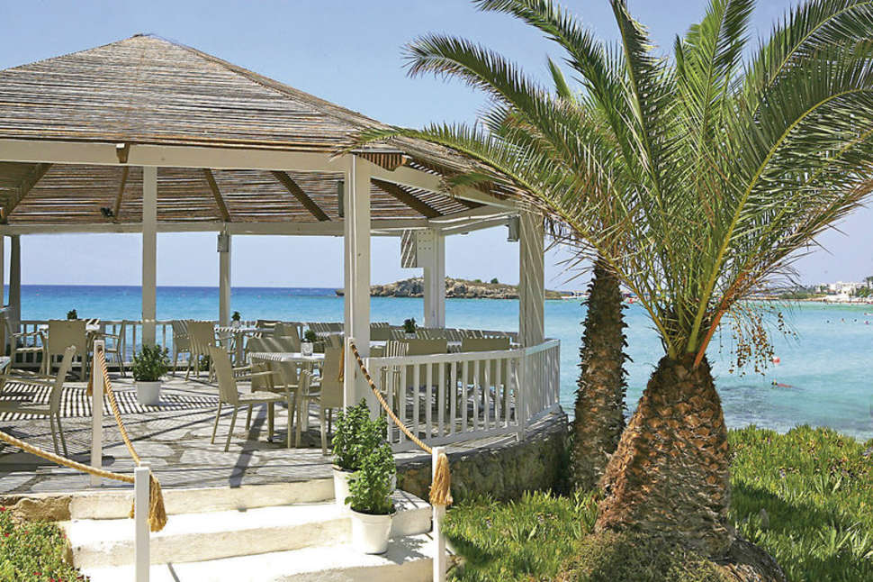 Een foto van Nissi Beach Resort
