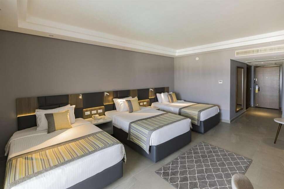 Een foto van Sunrise Diamond Beach Resort
