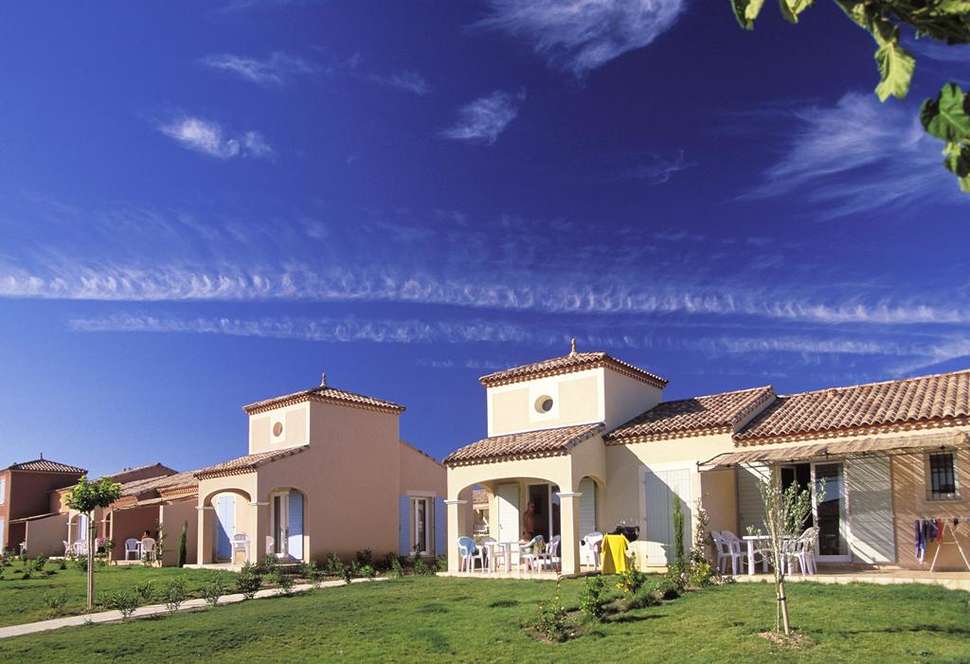 Een foto van de buitenkant van Residence Port Minervois