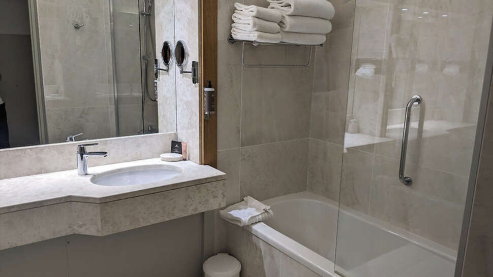 Ein Foto Hotel Alivi