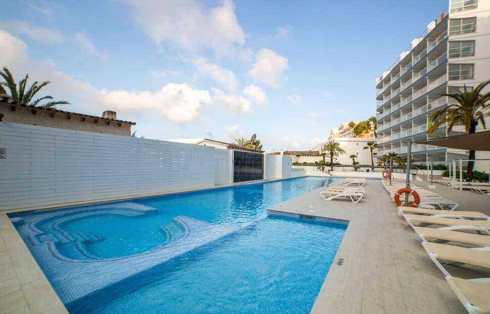 Een foto van het zwembad bij Pierre & Vacances Residence Mallorca Deya